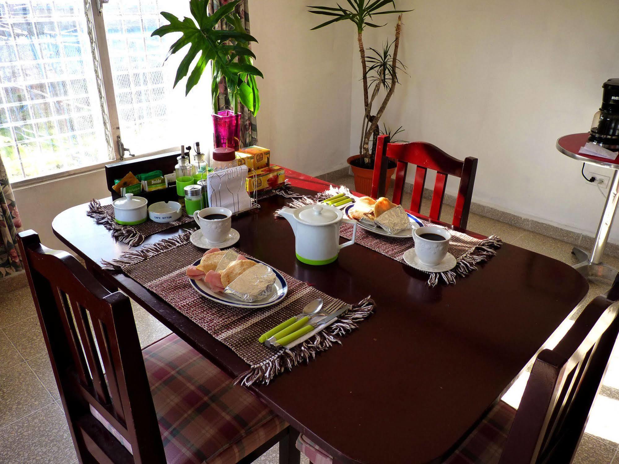 Autana Bed & Breakfast โบเกเต ภายนอก รูปภาพ