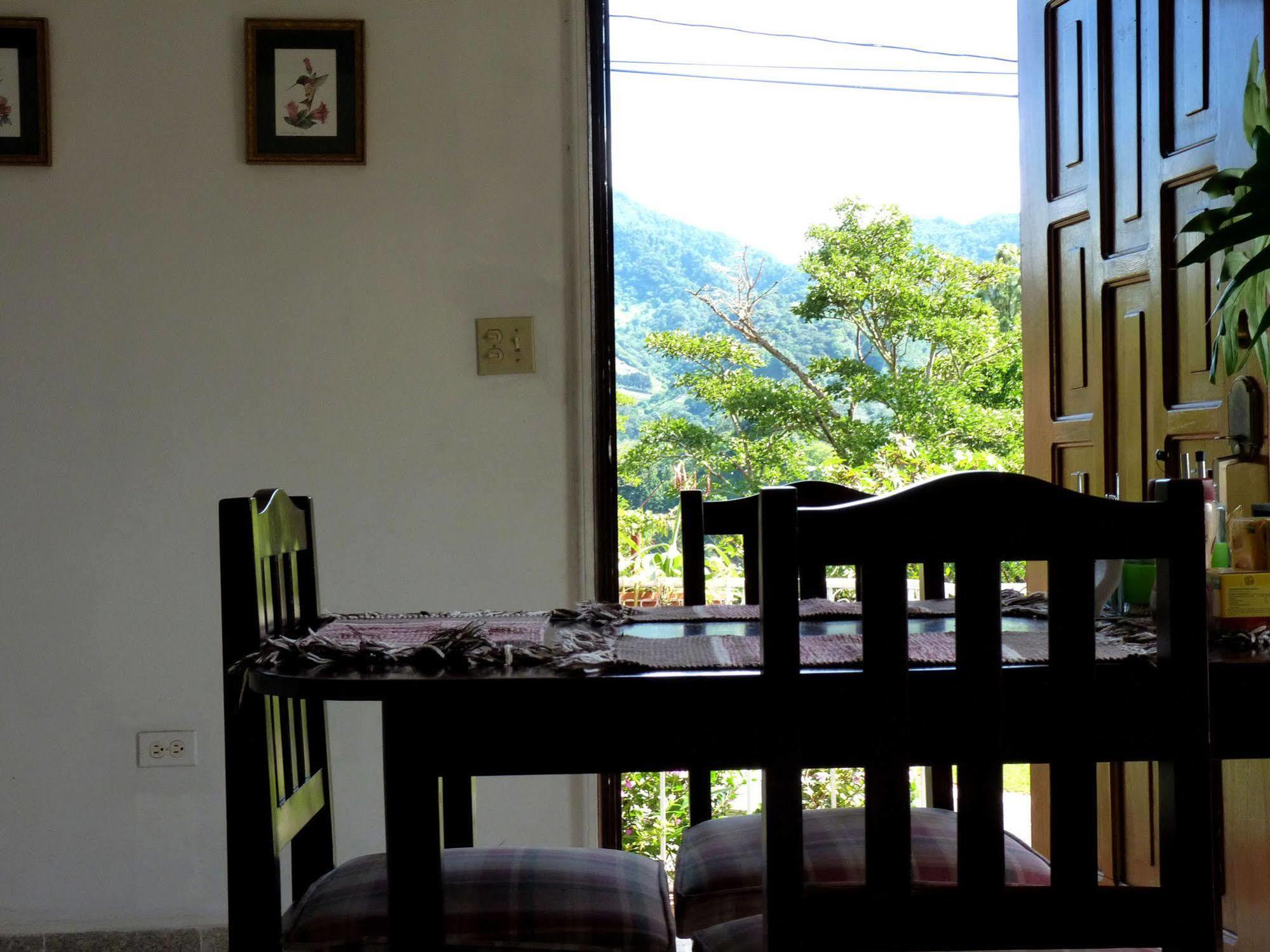 Autana Bed & Breakfast โบเกเต ภายนอก รูปภาพ
