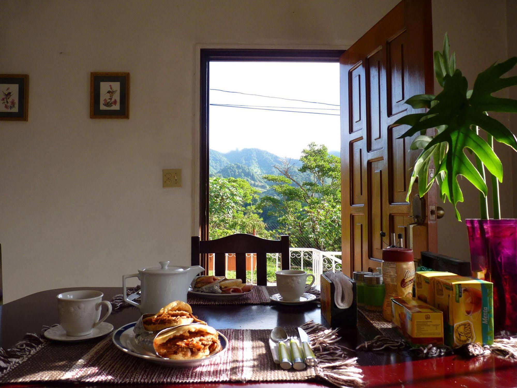 Autana Bed & Breakfast โบเกเต ภายนอก รูปภาพ